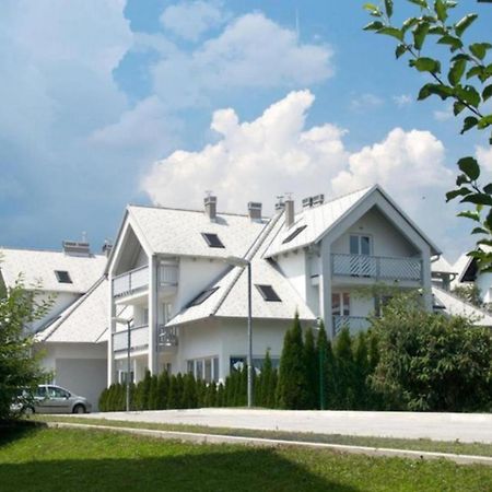 Marvellous Face Apartment Bled Bagian luar foto